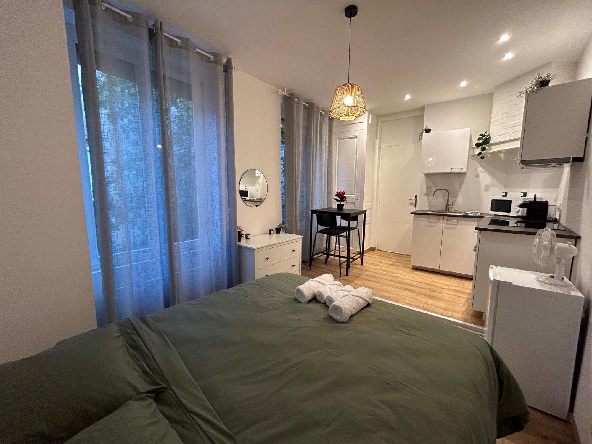 Appartement Cosy แซ็งต์-ชามงด์ ภายนอก รูปภาพ